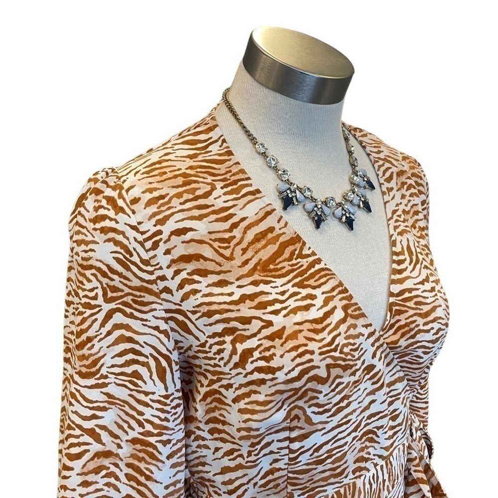 Little Moon Julep Wrap Dress Animal Print Giselle Amber Earth Print Sz. M - Picture 8 of 11